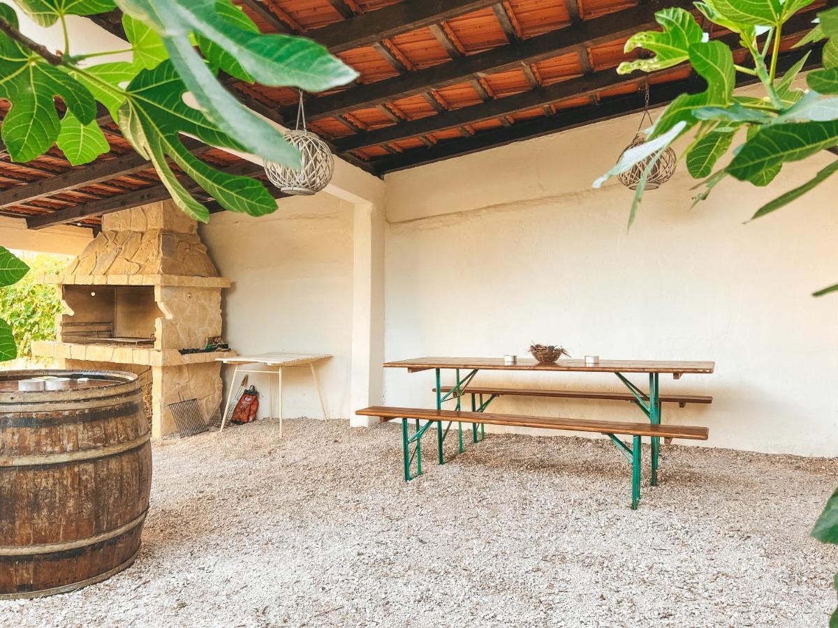 Luxury Beach Apartment W Sunset Sea Views Sibenik Bagian luar foto