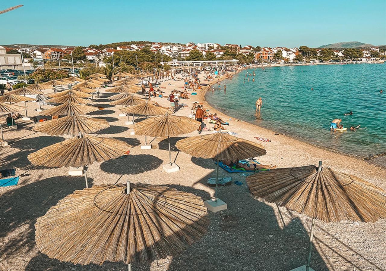 Luxury Beach Apartment W Sunset Sea Views Sibenik Bagian luar foto